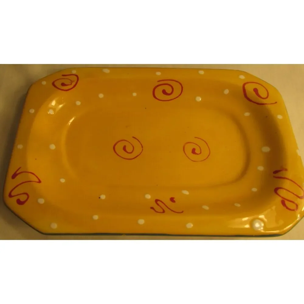 Cat Salt & pepper shakers with under tray serving dining kitty cat signed yellow